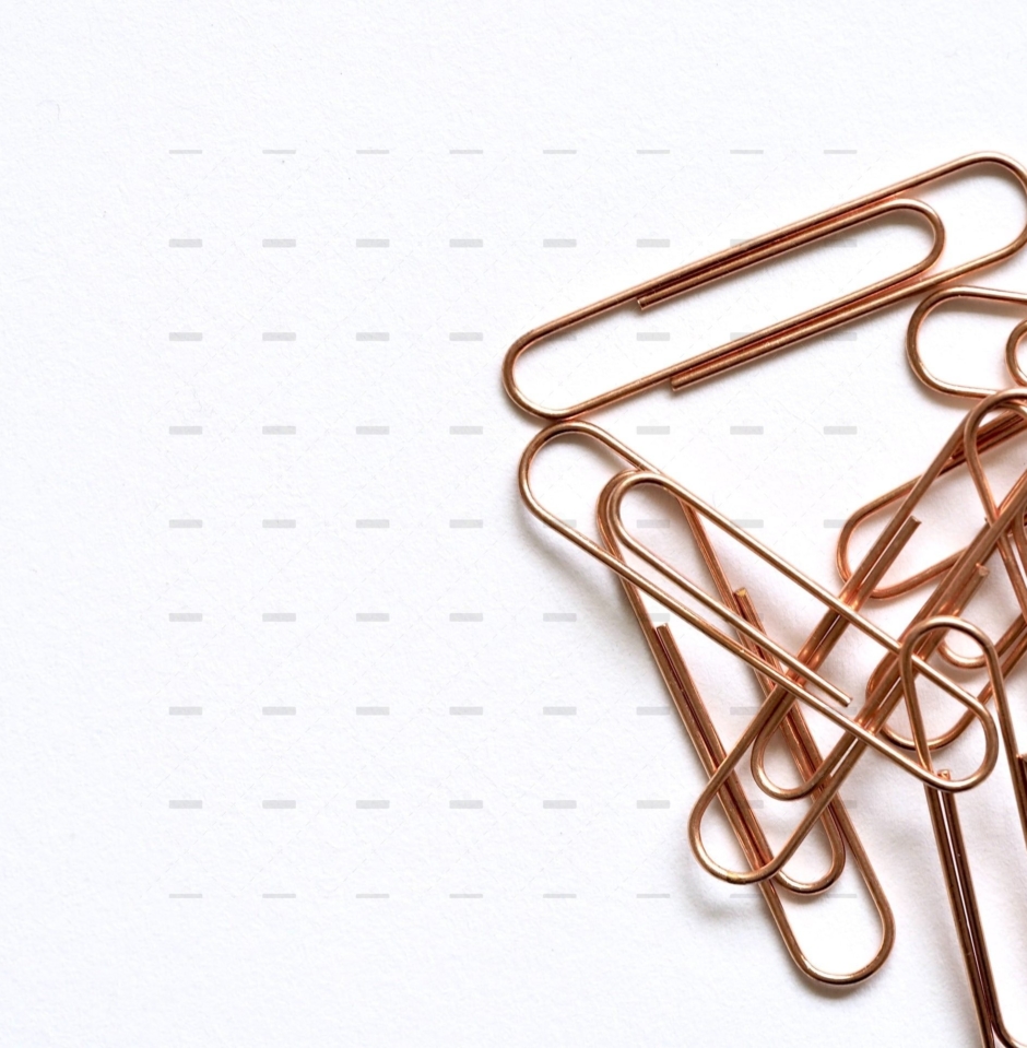 demo-attachment-1522-pexels-jess-bailey-designs-983828-min